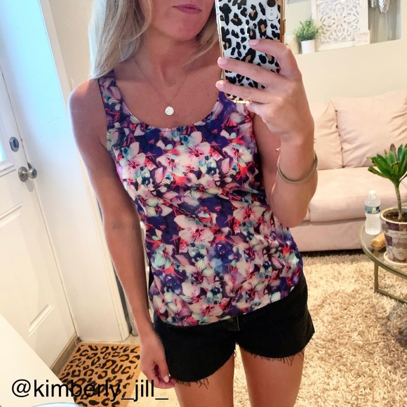 Express Tops - SALE❗️ Like New! EXPRESS Bright Floral Tank Top